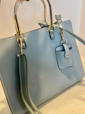 SHOULDER TOTE PURSE with gold metal handle and removable strap. Cornflower Blue